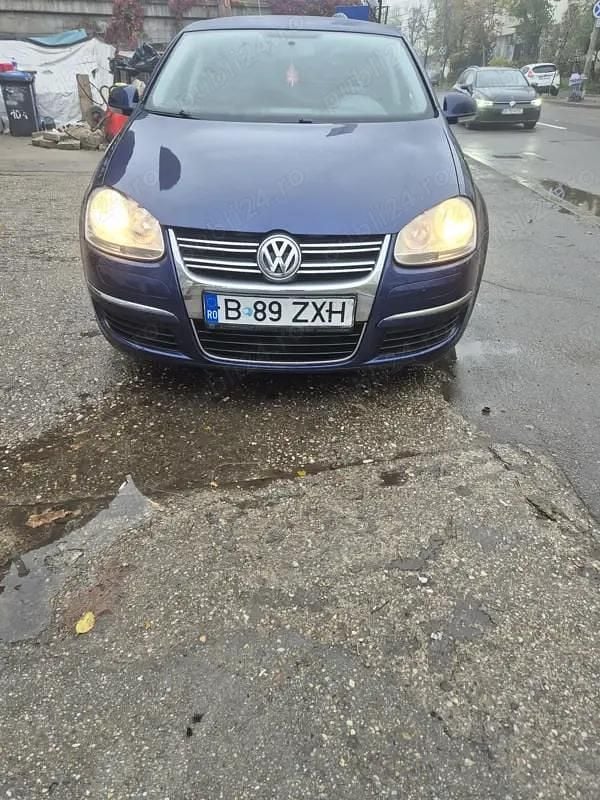 Utilizat 2008 VW Jetta Berlinǎ | 3.400 EUR (Preț bun) - Imagine 1/4