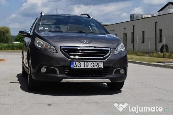 Utilizat 2015 Peugeot 2008 SUV | 5.650 EUR - Imagine 1/4