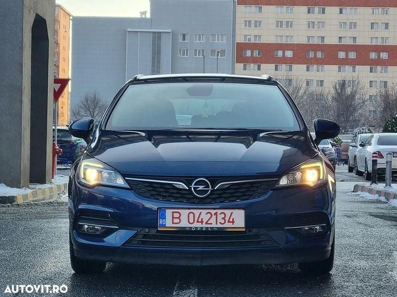Second-hand Opel Astra Business Elegance 130 CP (95 kW) 2021 Culoarealbastru Break