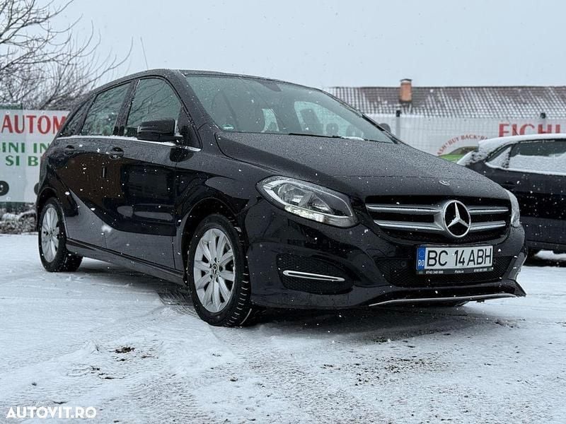 Culoarenegru Second-hand 2019 Mercedes B180 Monovolum | 10.900 EUR (Preț OK) - Imagine 1/4