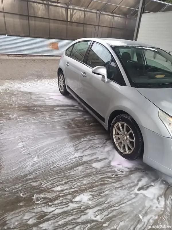 Utilizat 2006 Citroën C4 Berlinǎ | 1.400 EUR (Preț OK) - Imagine 1/4