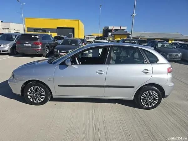 Utilizat 2004 Seat Ibiza Hatchback | 1.850 EUR (Preț bun) - Imagine 1/4