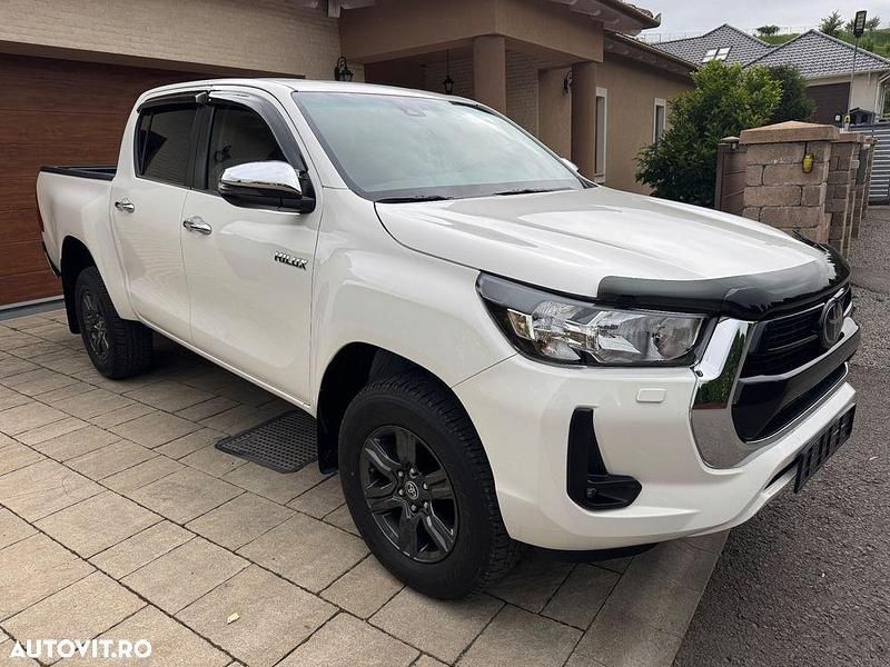 Culoarealb Nouă 2025 Toyota HiLux Comfort Pickup | 38.500 EUR - Imagine 1/4