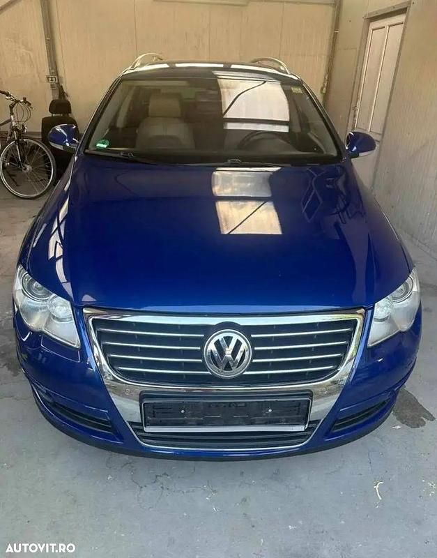 Culoarealbastru Utilizat 2006 VW Passat Highline Break | 3.900 EUR (Puțin scump) - Imagine 1/4