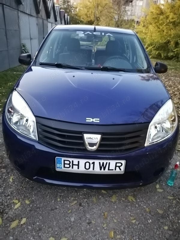 Utilizat 2009 Dacia Sandero Hatchback | 4.500 EUR (Scump) - Imagine 1/4