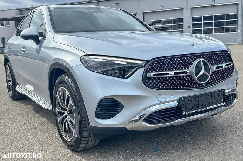 Gri Utilizat 2024 Mercedes GLC220 Avantgarde Coupe | 63.525 EUR (Puțin scump) - Imagine 1/4