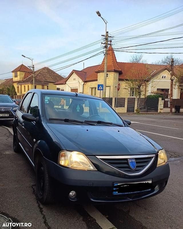 Culoareverde Utilizat 2006 Dacia Logan Ambiance Hatchback | 6.000 EUR - Imagine 1/4