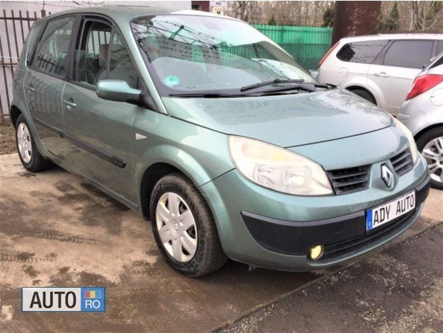 Verde Utilizat 2004 Renault Scénic II Monovolum | 1.599 EUR (Preț OK) - Imagine 1/4