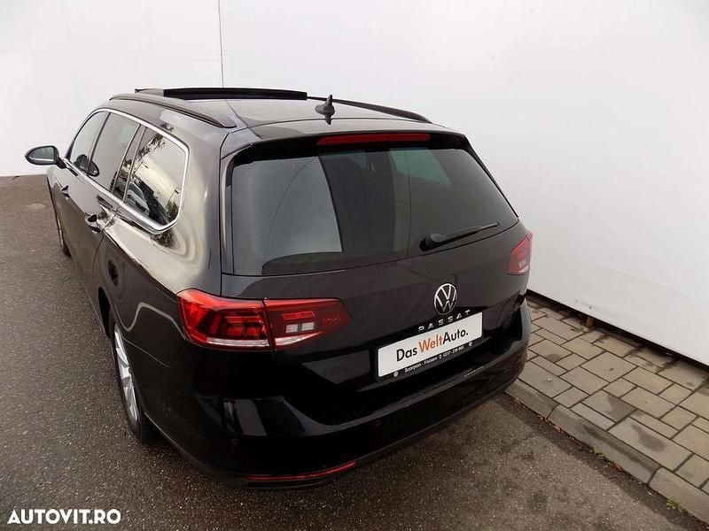 Second-hand VW Passat Business 150 CP (110 kW) 2022 Culoarenegru Break