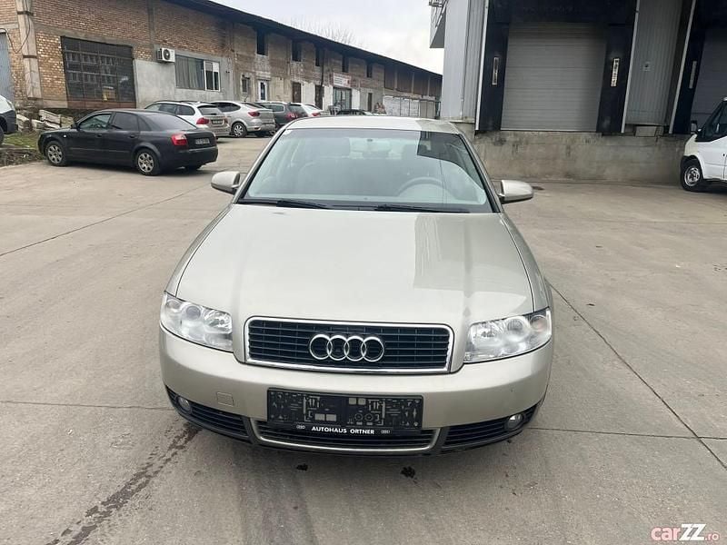 Utilizat 2004 Audi A4 Berlinǎ | 1.590 EUR - Imagine 1/4
