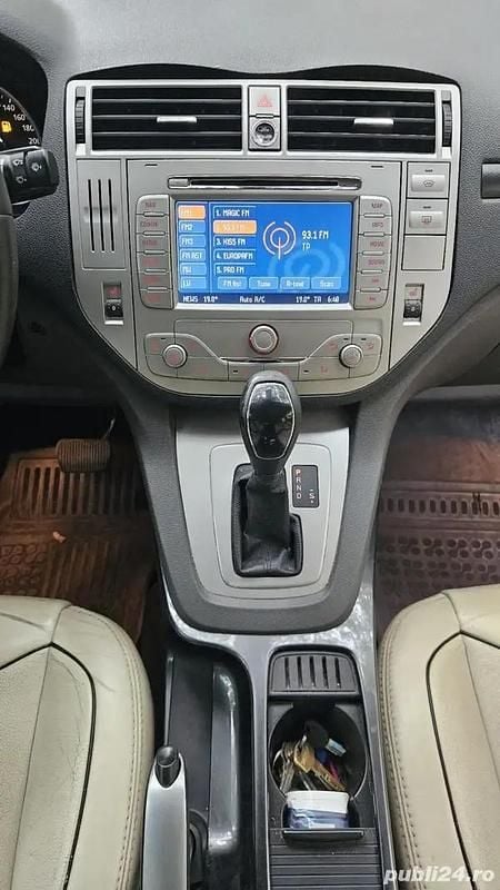 Negru Utilizat 2010 Ford Kuga Titanium SUV | 5.800 EUR (Preț OK) - Imagine 1/4