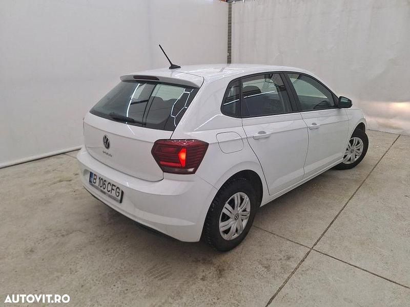 Second-hand VW Polo Trendline 80 CP (58 kW) 2021 Culoarealb Hatchback