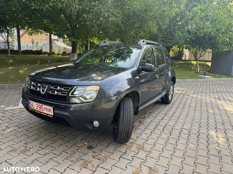 Culoaregri Utilizat 2016 Dacia Duster Lauréate SUV | 7.850 EUR (Preț bun) - Imagine 1/4