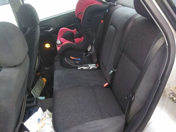 Second-hand Ford Focus 100 CP (73 kW) 1999 Berlinǎ