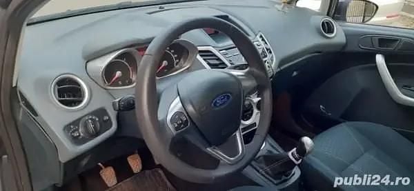 Second-hand Ford Fiesta 95 CP (69 kW) 2010 Hatchback