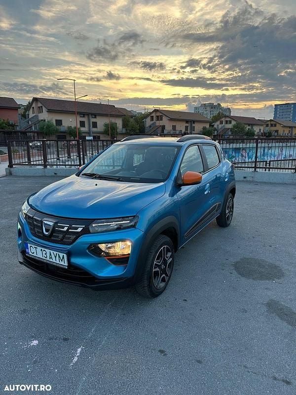 Culoarealbastru Utilizat 2022 Dacia Spring Hatchback | 8.700 EUR (Preț bun) - Imagine 1/4