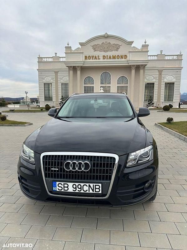 Second-hand Audi Q5 170 CP (125 kW) 2010 Culoarenegru SUV