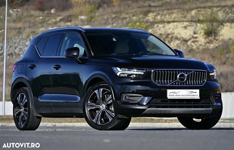 Culoarenegru Utilizat 2021 Volvo XC40 Inscription SUV | 20.086 EUR - Imagine 1/4