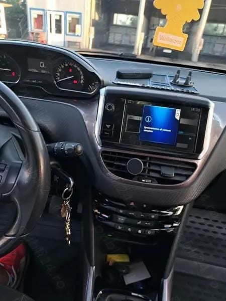 Utilizat 2014 Peugeot 2008 SUV | 7.200 EUR - Imagine 1/4