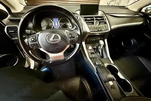 Second-hand Lexus NX300h Executive Line 200 CP (147 kW) 2017 Alb SUV