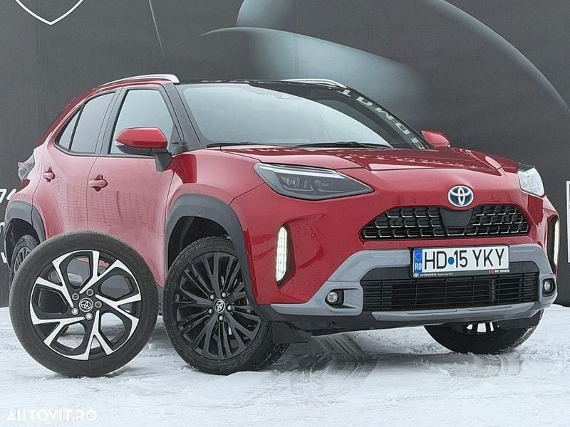 Culoarerosu Utilizat 2022 Toyota Yaris Cross Edition SUV | 24.999 EUR - Imagine 1/4
