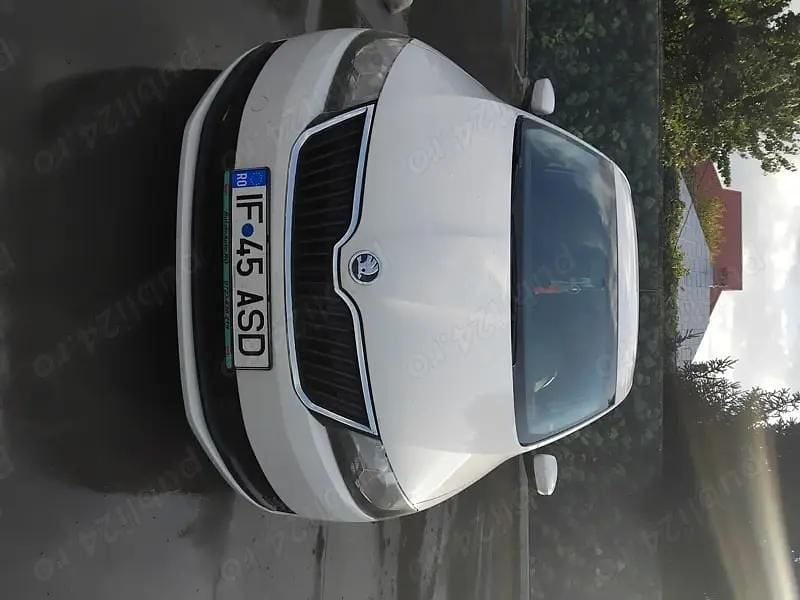 Utilizat 2017 Skoda Rapid Berlinǎ | 6.000 EUR (Preț OK) - Imagine 1/4