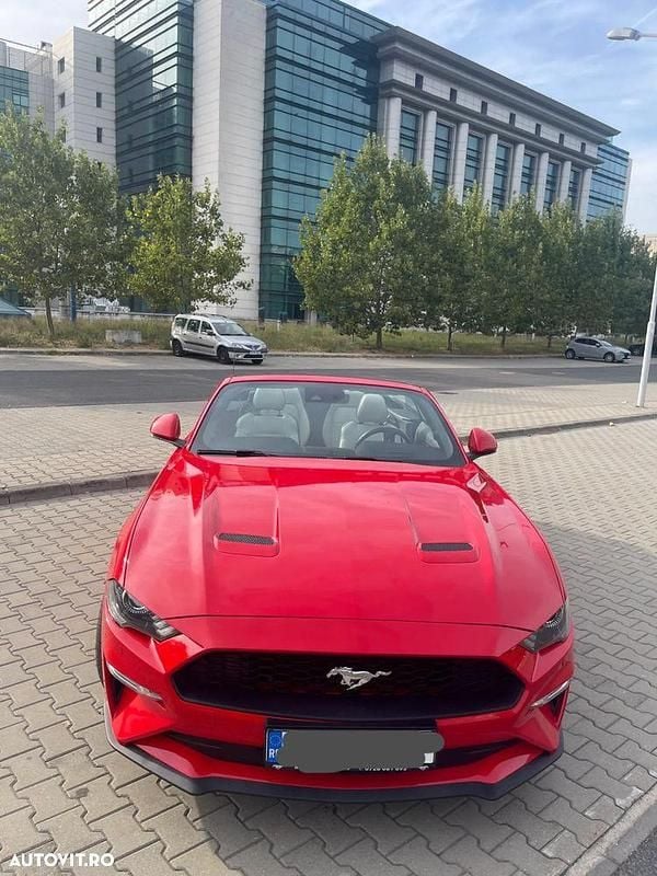 Culoarerosu Utilizat 2019 Ford Mustang Cabrio | 37.000 EUR (Puțin scump) - Imagine 1/4
