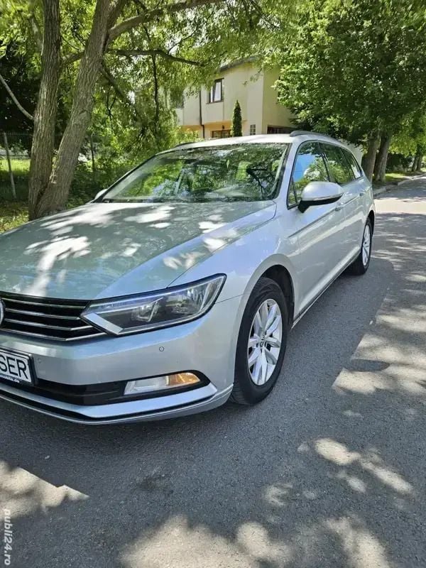Argint Utilizat 2016 VW Passat Trendline Break | 8.200 EUR (Preț bun) - Imagine 1/4