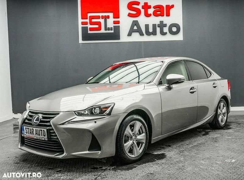 Second-hand Lexus IS300h Executive Line 223 CP (164 kW) 2018 Culoareargint Berlinǎ