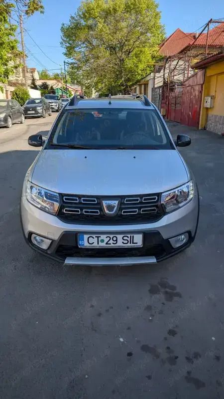 Utilizat 2018 Dacia Sandero Stepway Hatchback | 10.000 EUR (Scump) - Imagine 1/4