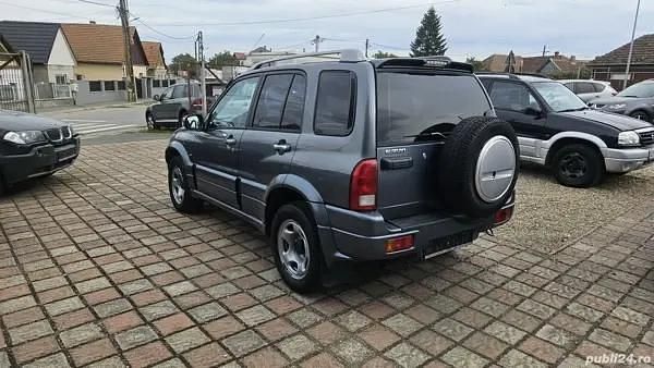 Second-hand Suzuki Grand Vitara 129 CP (94 kW) 2005 Gri SUV