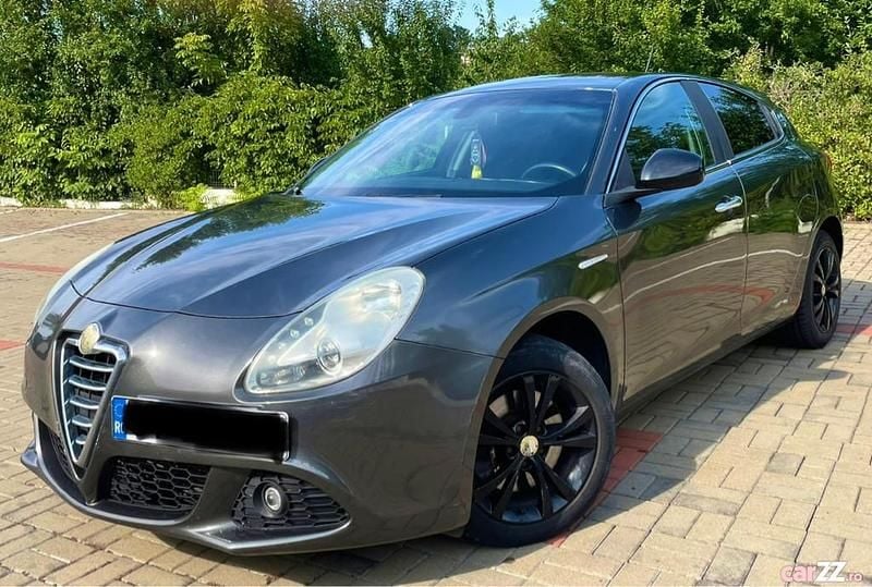 Utilizat 2012 Alfa Romeo Giulietta Hatchback | 3.850 EUR - Imagine 1/4