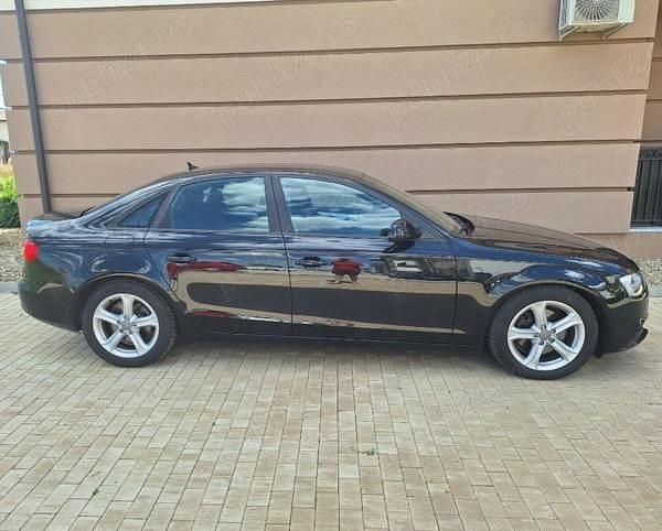 Negru Utilizat 2015 Audi A4 Berlinǎ | 13.500 EUR (Preț OK) - Imagine 1/4