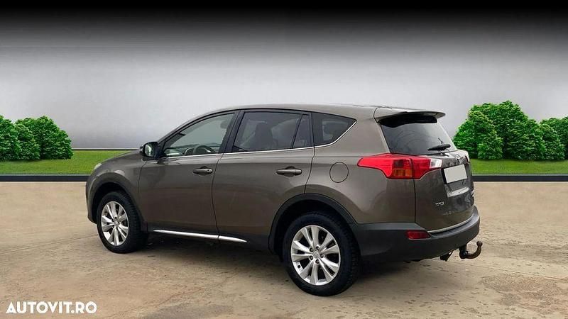 Second-hand Toyota RAV4 Luxury 150 CP (110 kW) 2013 Culoaremaro SUV