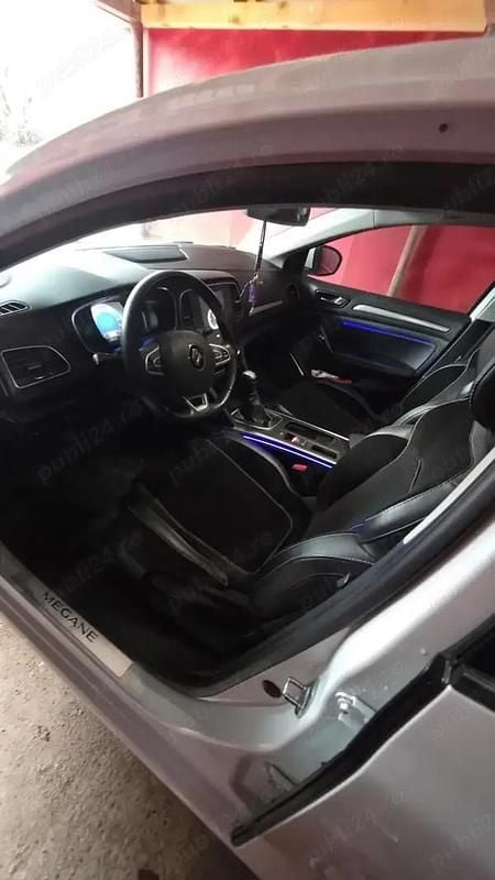 Alb Second-hand 2017 Renault Mégane IV Berlinǎ | 10.500 EUR (Super Preț) - Imagine 1/4