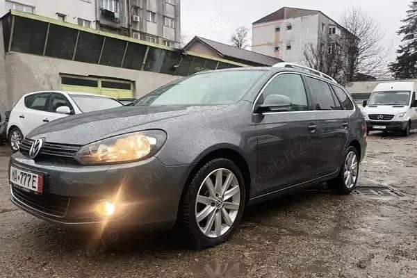 Utilizat 2014 VW Golf Berlinǎ | 4.900 EUR - Imagine 1/4