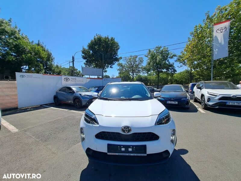 Alb Nouă 2024 Toyota Yaris Cross Active SUV | 22.699 EUR (Preț OK) - Imagine 1/4