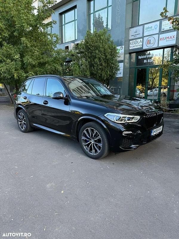 Culoarenegru Utilizat 2019 BMW X5 SUV | 46.700 EUR (Preț OK) - Imagine 1/4