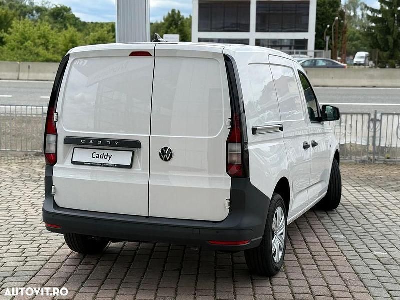 Nouă VW Caddy 75 CP (55 kW) 2025 Culoarealb Monovolum