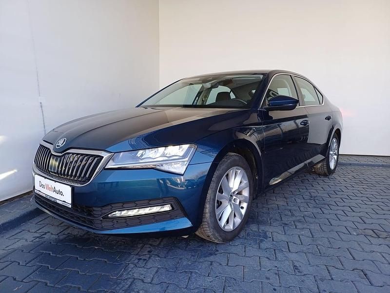 Second-hand Skoda Superb Ambition 150 CP (110 kW) 2022 Albastru mediu  normal