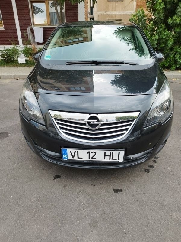 Negru Utilizat 2013 Opel Meriva Monovolum | 5.250 EUR (Preț OK) - Imagine 1/4