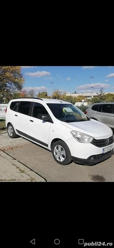 Alb Utilizat 2013 Dacia Lodgy Monovolum | 3.700 EUR (Preț bun) - Imagine 1/4