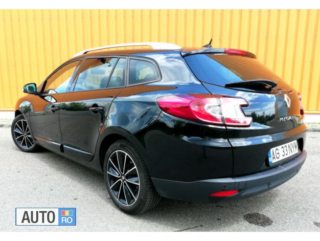 Negru Utilizat 2013 Renault Mégane GrandTour Break | 5.950 EUR (Preț OK) - Imagine 1/4