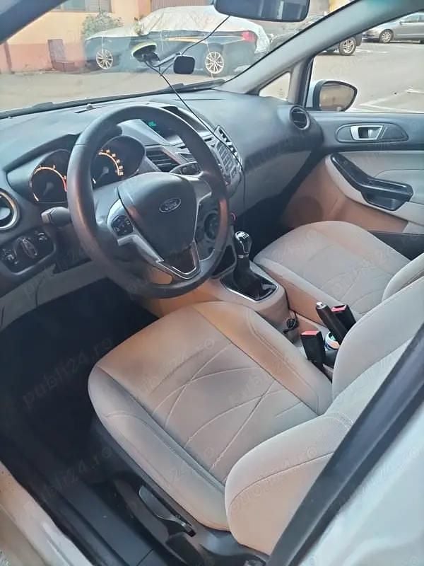 Second-hand Ford Fiesta 20 CP (14 kW) 2014 Hatchback