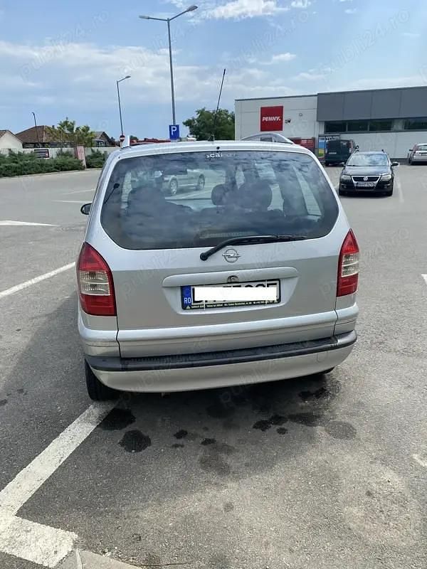 Second-hand Opel Zafira Elegance 97 CP (71 kW) 2004 Gri Monovolum