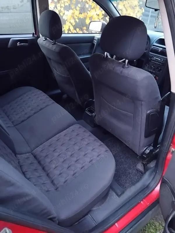 Second-hand Opel Astra 130 CP (95 kW) 2002 Hatchback