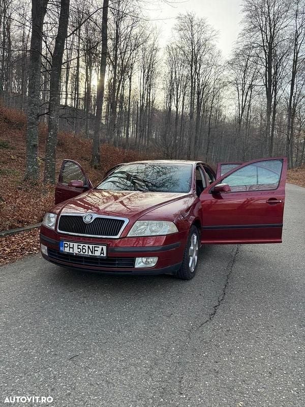 Culoarerosu Utilizat 2008 Skoda Octavia Ambiente Berlinǎ | 3.200 EUR (Puțin scump) - Imagine 1/4