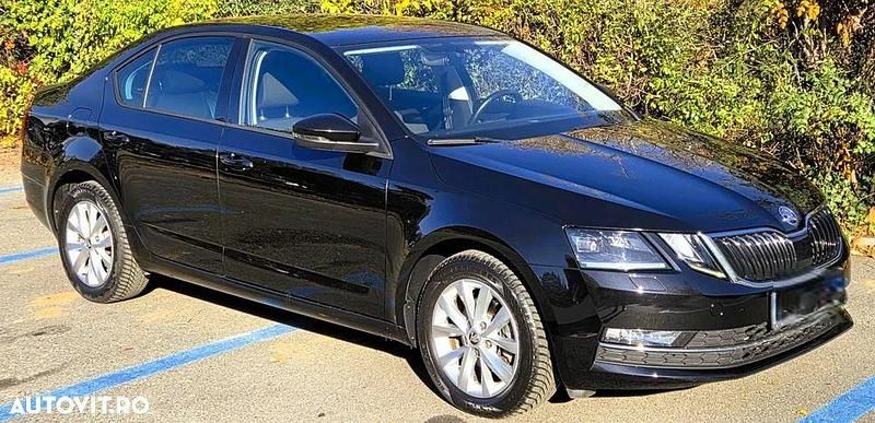 Culoarenegru Utilizat 2019 Skoda Octavia Style Berlinǎ | 14.800 EUR (Super Preț) - Imagine 1/4