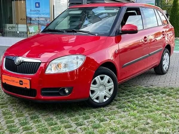 Rosu Utilizat 2010 Skoda Fabia Hatchback | 2.300 EUR - Imagine 1/4