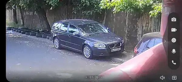 Gri Utilizat 2010 Volvo V50 Break | 3.500 EUR - Imagine 1/4